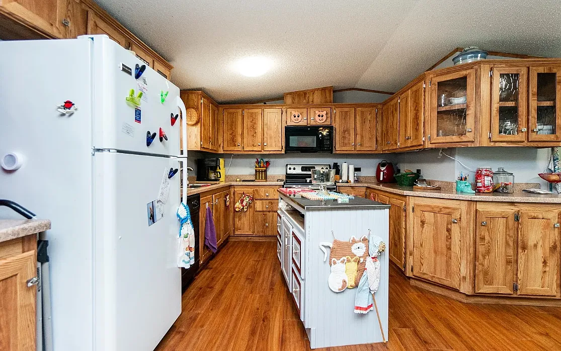 3 bed, 1280 sqft, $1,180 — Photo 4