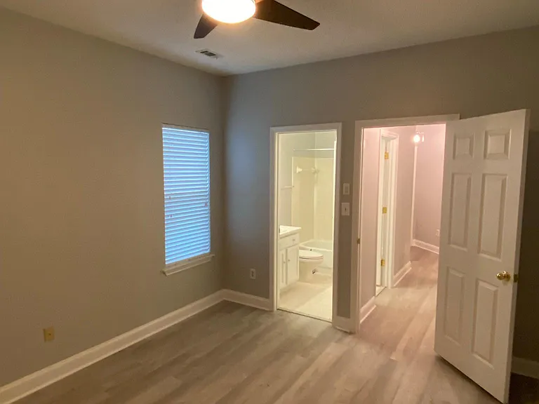 4400 Helmsford Ln #103 — Photo 13
