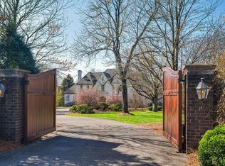 2315 Woodmont Blvd, Nashville, TN 37215