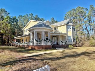 3243 5th St, Marianna, FL 32446