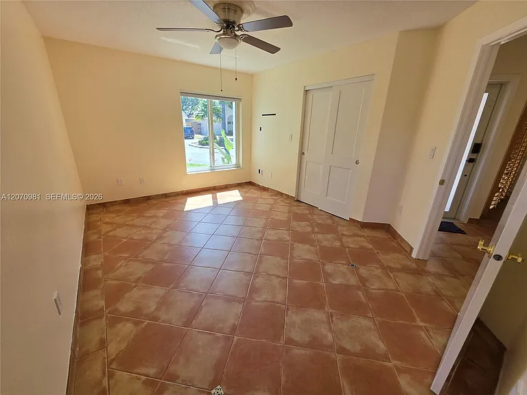 10076 NW 51st Ter — Photo 13