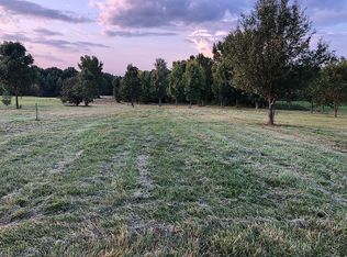 314 W Hester Rd, Cottontown, TN 37048