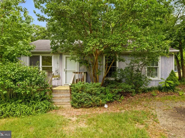 12281 Piney Ln, Remington, VA 22734