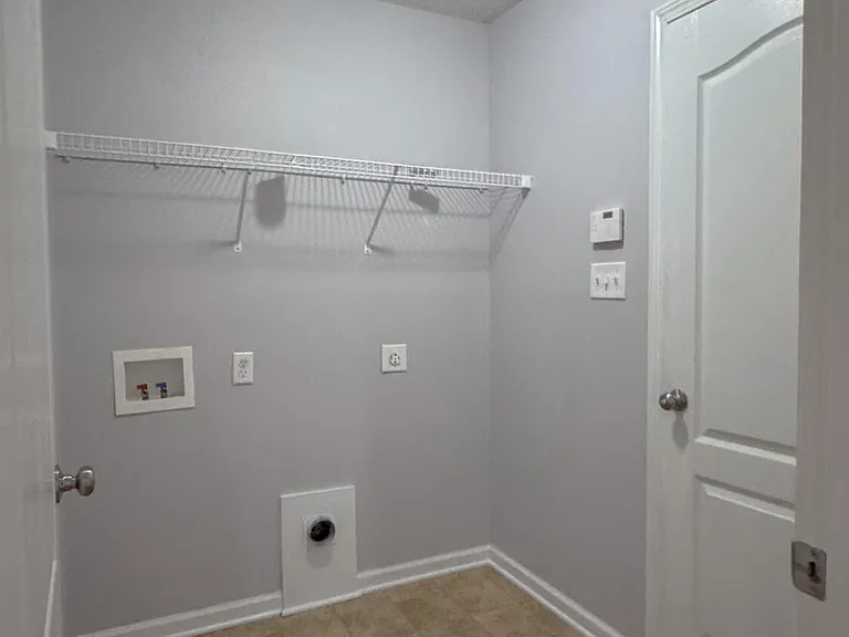 337 Kingston Rd — Photo 12