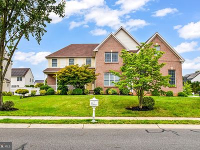 12 Fieldcrest Dr, Columbus, NJ, 08022