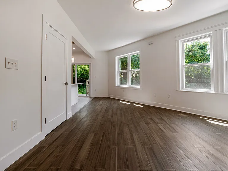 82 Ballou Ave #3 — Photo 5