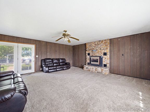 4th image of 7703 N 447th Rd