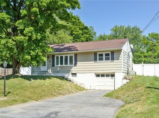 37 Westwood Dr, Newburgh, NY 12550