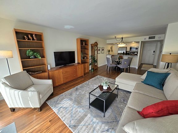 2nd image of 3635 7th Ave Unit 5B