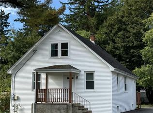 135 Violet Ave, Poughkeepsie, NY