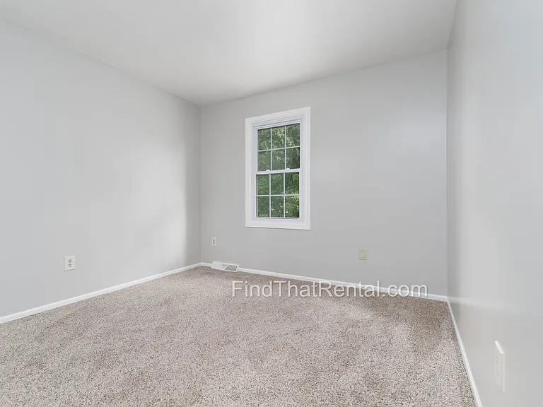 1030 Northfield Dr — Photo 21