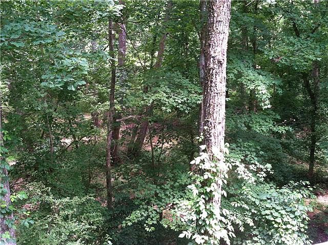 2nd image of 3050 Beaver Ct