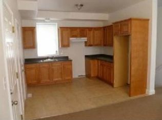 7245 S Phillips Ave APT 1W, Chicago, IL 60649