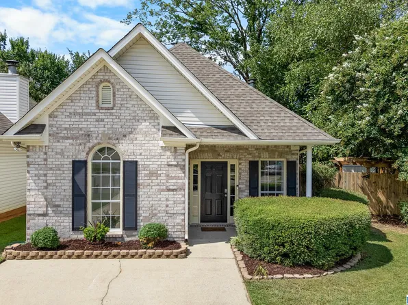 9305 Brook Forest Cir, Helena, AL 35080