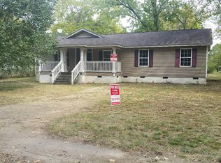 106 Rowe St, Rossville, GA 30741