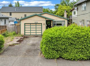 1021 SE 84th Ave, Portland, OR 97216