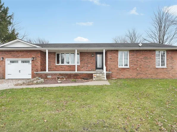 527 County Road 42, Lakeshore, ON N8N 2L9
