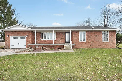 527 County Road 42 Photo 1