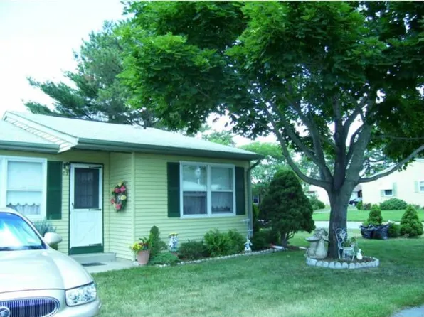 83 Falmouth Ave #72, Whiting, NJ 08759