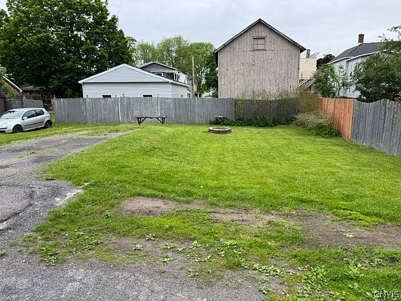4th image of 316 Washington Ave