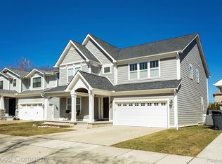 707 Golf Ave, Royal Oak, MI