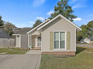 520 Hickorywood Dr, Fayetteville, NC 28314