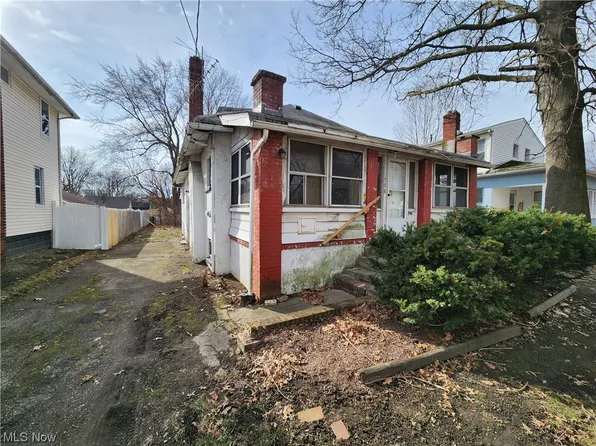 798 Clifford Ave, Akron, OH 44306