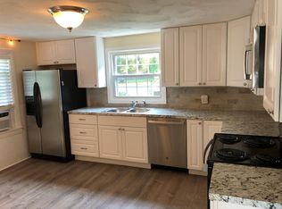 10 Yale Ave FLOOR 1, Johnston, RI 02919