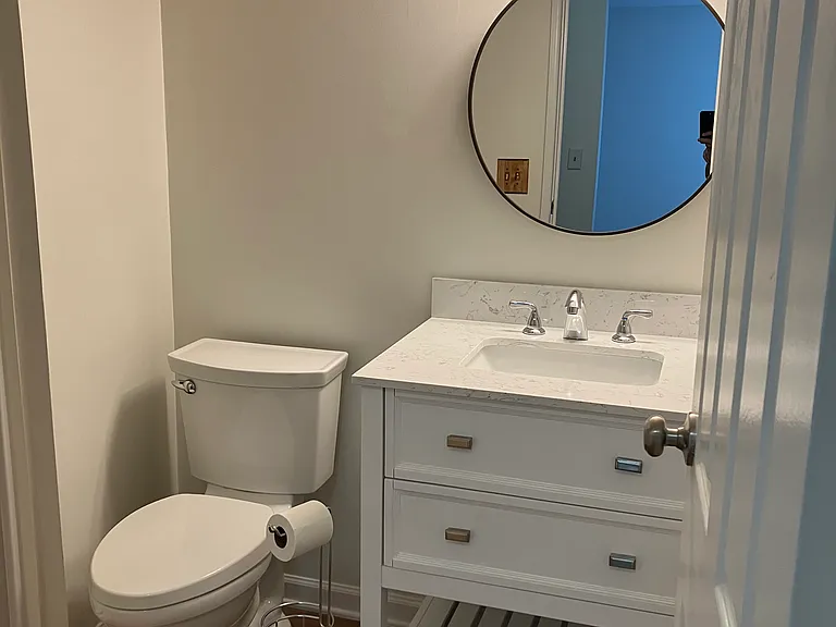 1265 S Maple Rd #207 — Photo 17