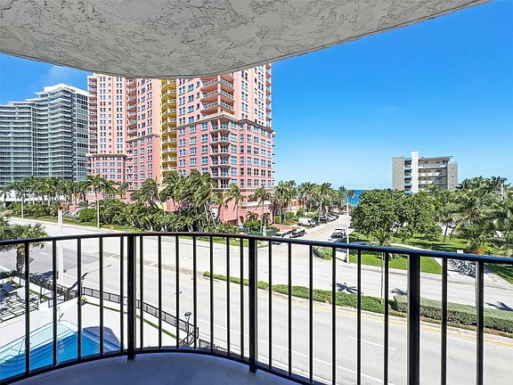 balcony #2, beach view and (small) park view