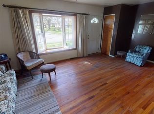 38 Meadow Terrace Dr, Decatur, IL 62521