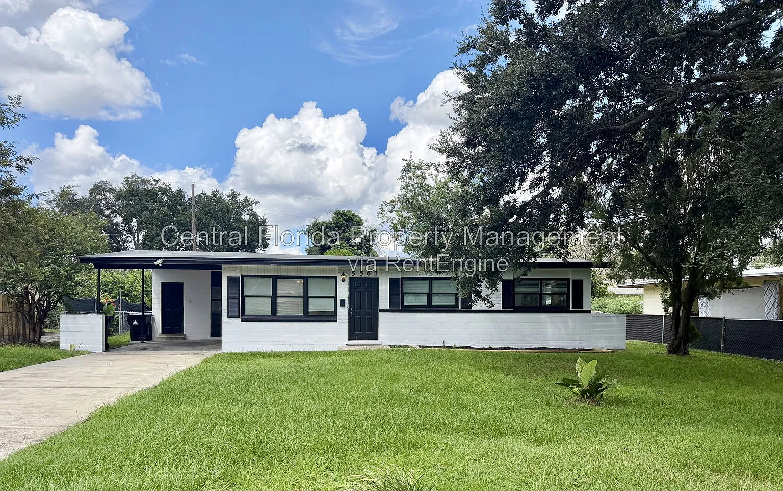 3 bed, 1.5 bath, 1250 sqft, $2,199 — Photo 1