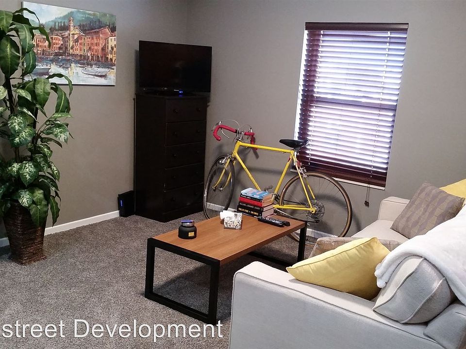 1st image of 2405 Harney St APT 5