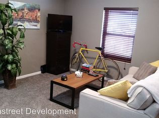 2405 Harney St APT 5, Omaha, NE 68131