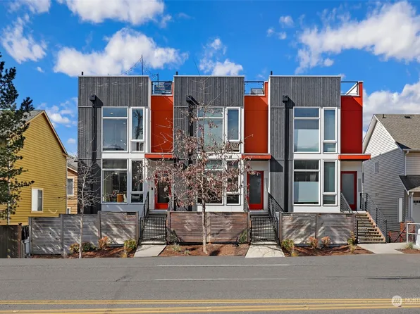11217 Greenwood Avenue N #A, Seattle, WA 98133