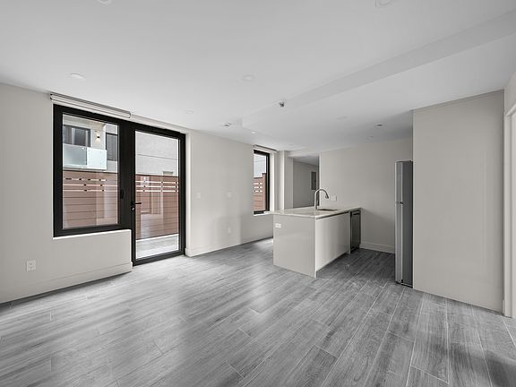 4th image of 37-42 30th St #3K