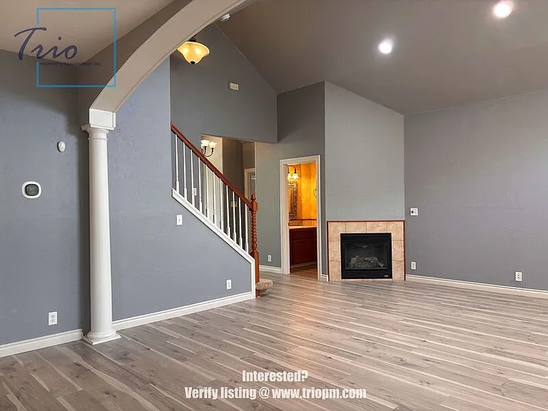 3365 Gilham Rd — Photo 20