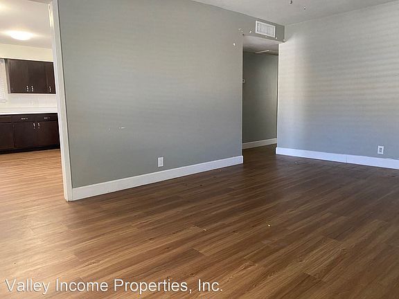 3rd image of 6037 N 23rd Ave #9145907