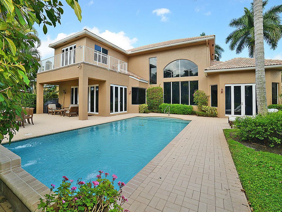 Home For Sale In Grande Orchid