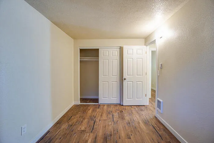932 Simons St #932 — Photo 16
