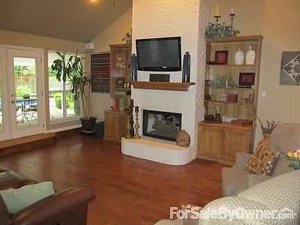 Gorgeous hand scraped hard wood floors!