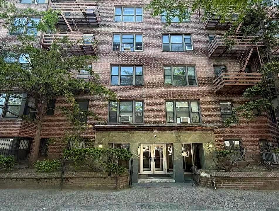 1st image of 13630 Stanford Avenue #1A