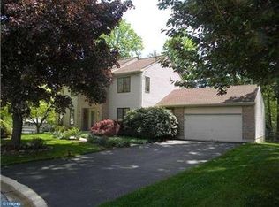 9 Sparrow Ct, Wilmington, DE 19808