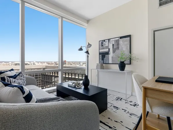 188 Brookline Ave Unit 26G, Boston, MA 02215