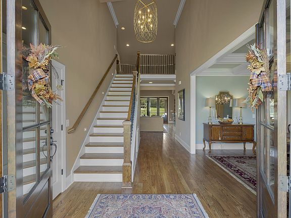 3rd image of 2035 Blackberry Estates Dr