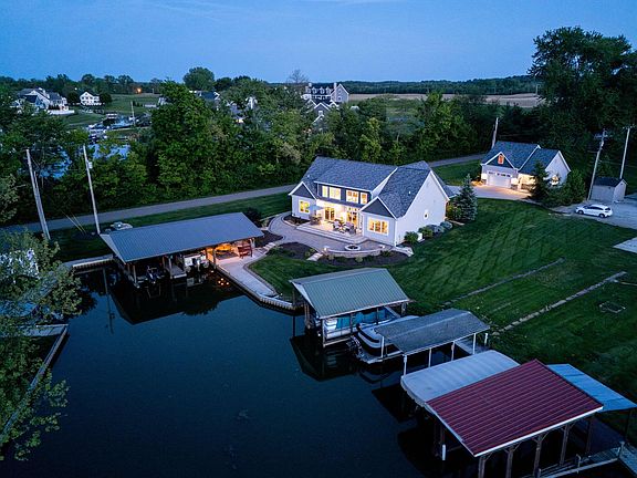 3rd image of 14955 Township Road 405