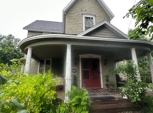 350 S Pine St, Ishpeming, MI 49849