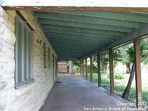 4th image of 150 Arvin Dr