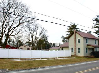 1692 Long Run Rd, Mill Hall, PA 17751