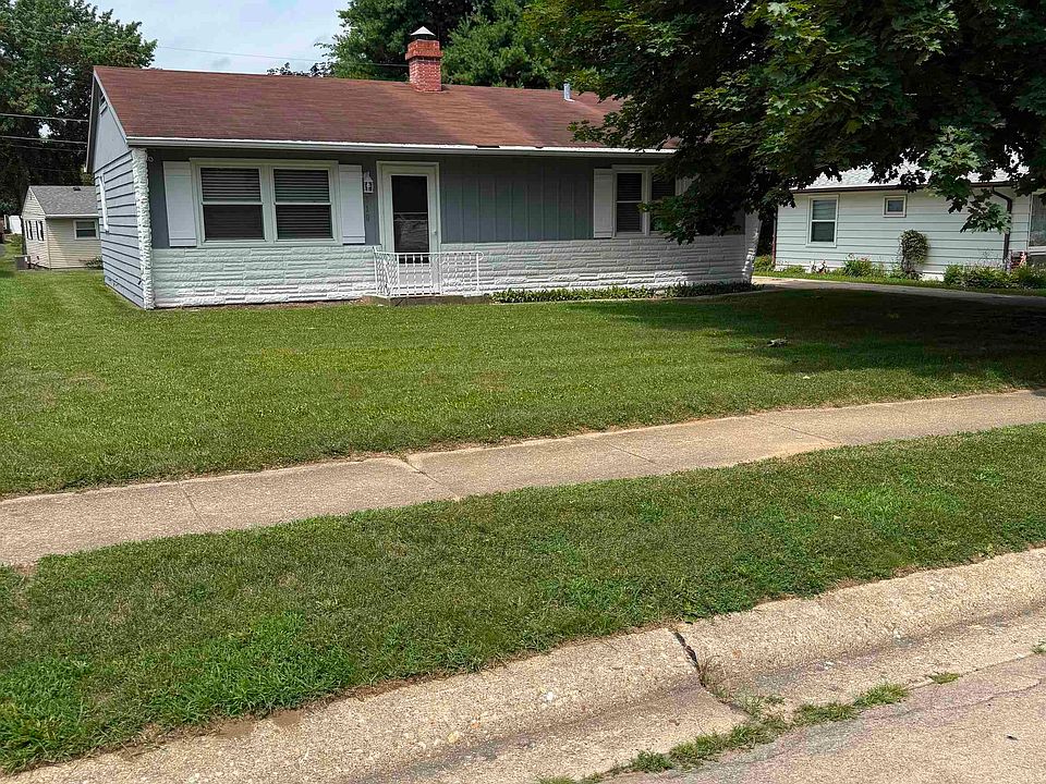1st image of 310 N Stewart Dr
